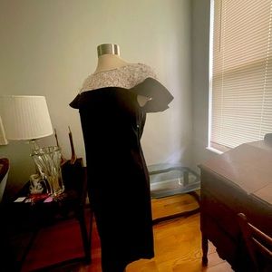 Karl Lagerfeld Paris floral lace dress